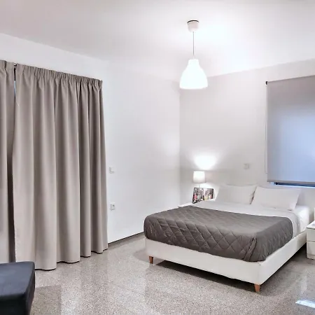 Budget Semi Basement By * Athens